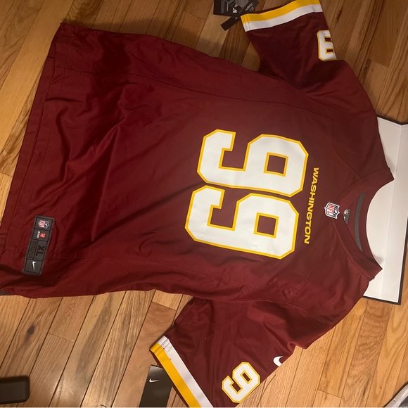 Chase Young Rookie Year Autographed Jersey (PRICE IS NEGOTIABLE)